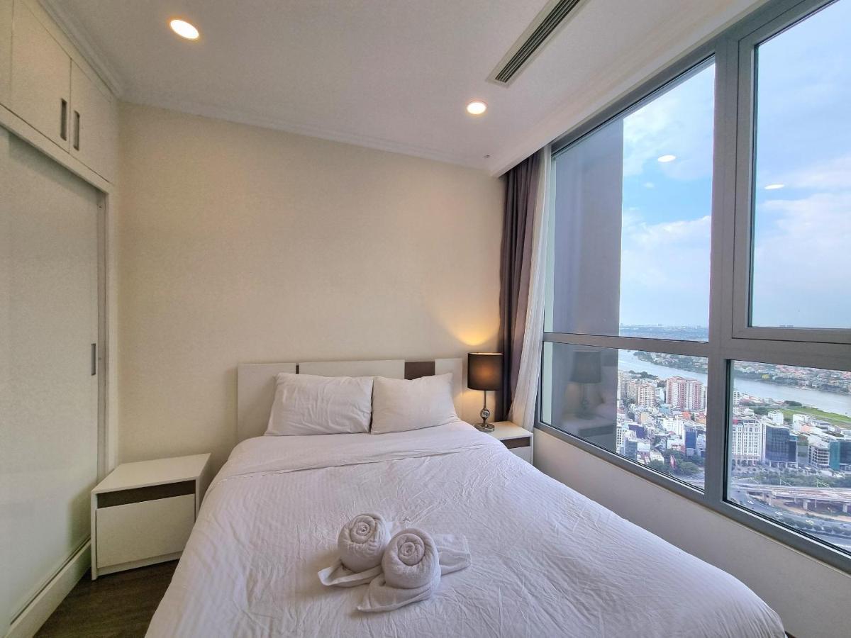 הו צ'י מין סיטי Enay Apartment - Vinhomes Central Park - Landmark מראה חיצוני תמונה
