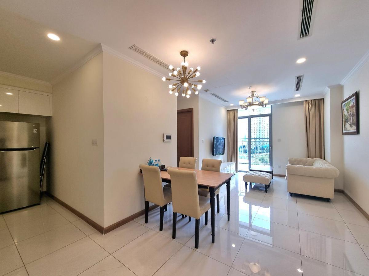הו צ'י מין סיטי Enay Apartment - Vinhomes Central Park - Landmark מראה חיצוני תמונה